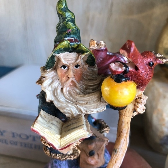 Vtg Resin Wizard Fantasy Figurine - Picture 2 of 5